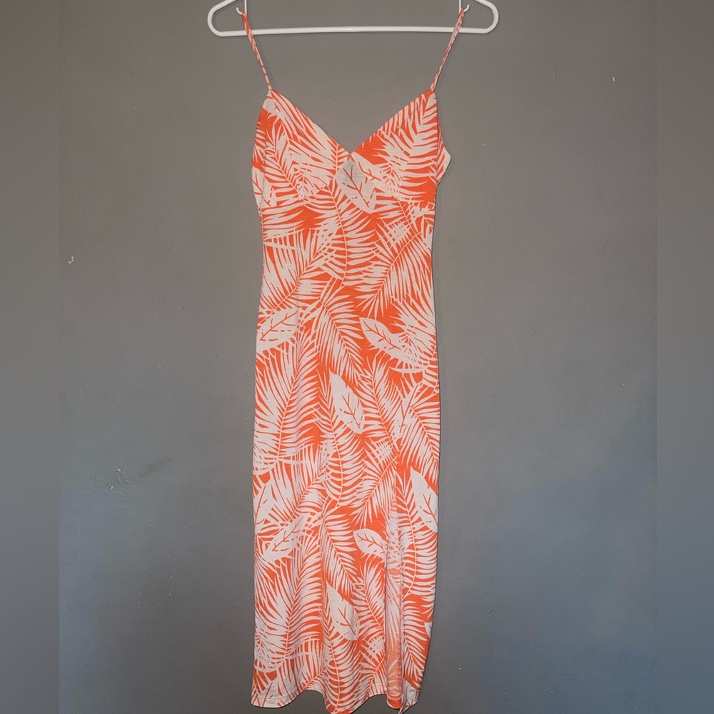 Windsor Orange and White Leaf Print Midi Dress